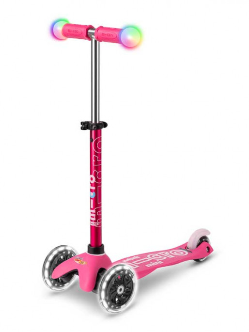 MICRO Mini Deluxe Magic LED Scooter