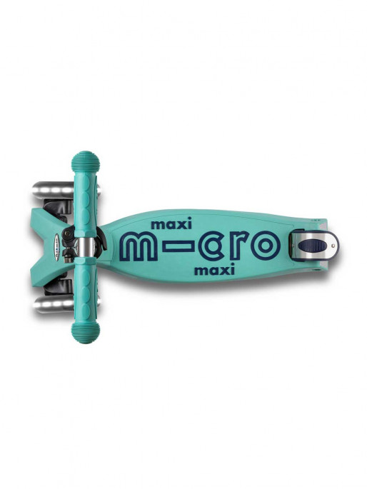 MICRO Maxi Deluxe ECO LED Scooter