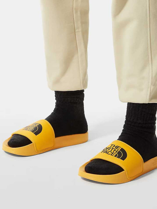 THE NORTH FACE M BASECAMP SLIDE III