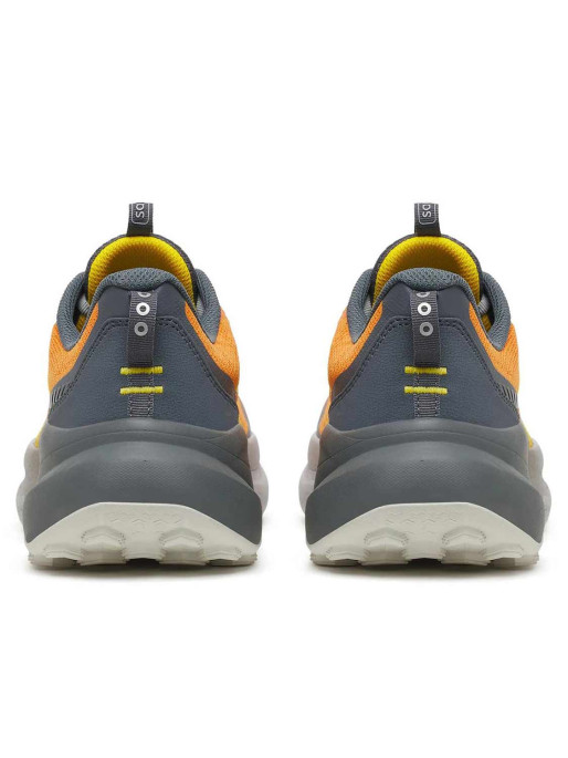 SAUCONY