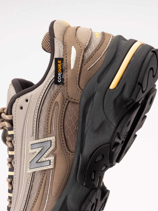NEW BALANCE Обувки 1000