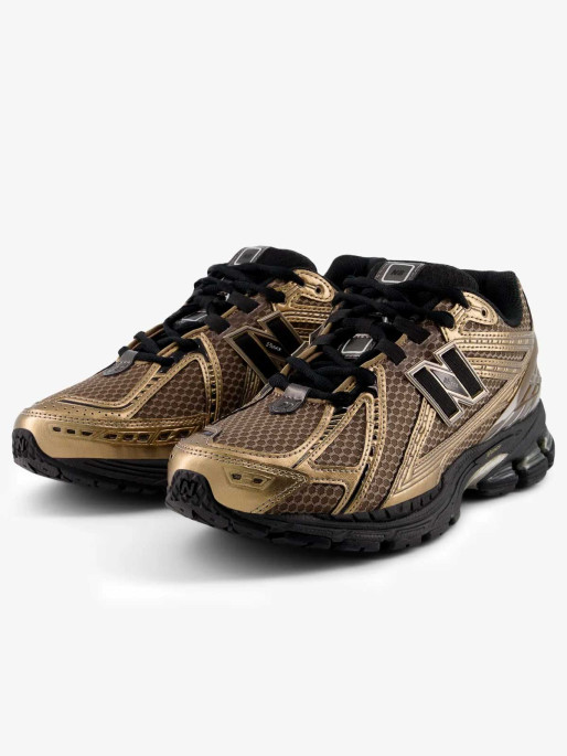 NEW BALANCE Обувки - 1906R
