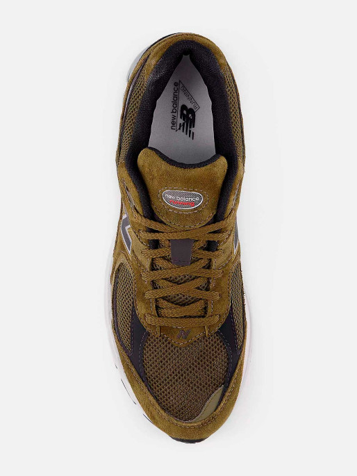 NEW BALANCE Обувки - 2002R