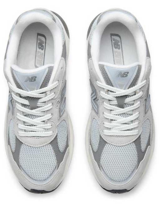 NEW BALANCE Обувки 2010