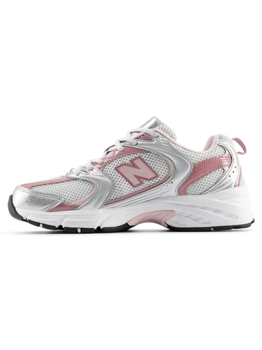 NEW BALANCE Обувки 530