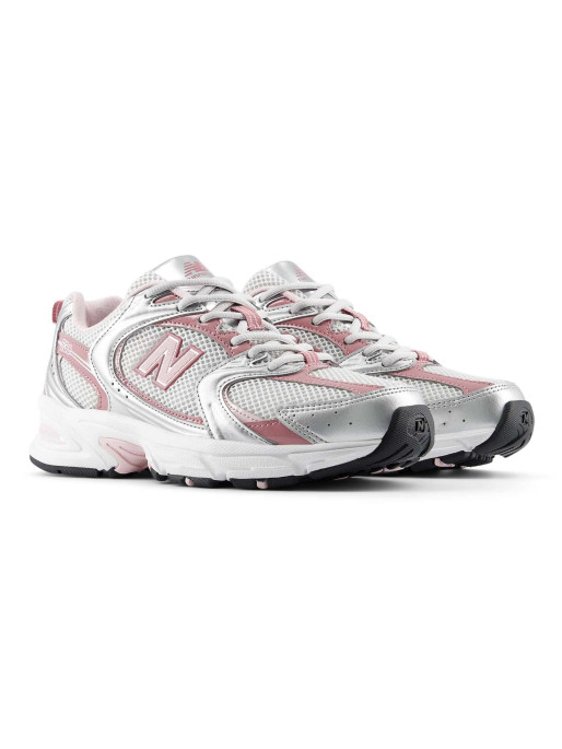 NEW BALANCE Обувки 530