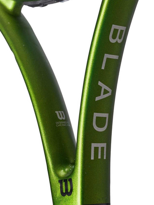 WILSON BLADE FEEL COMP JR 26 Tennis Racquet