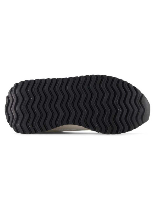 NEW BALANCE Обувки 237