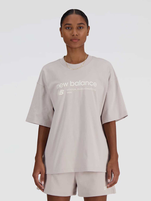 NEW BALANCE LINEAR HERITAGE OVERSIZED T-SHIRT