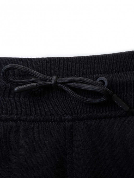 GUESS Pantaloni scurti Aldwin