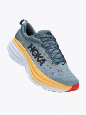 HOKA ONE ONE 