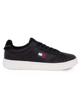 TOMMY JEANS 