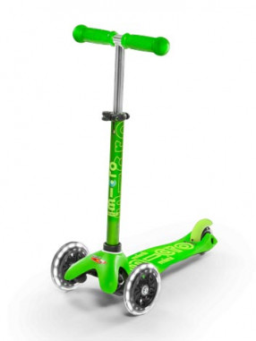 MICRO Mini Deluxe LED Scooter