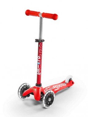 MICRO Mini Deluxe LED Scooter