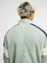 QUIKSILVER