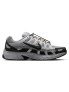 NIKE Обувки P-6000