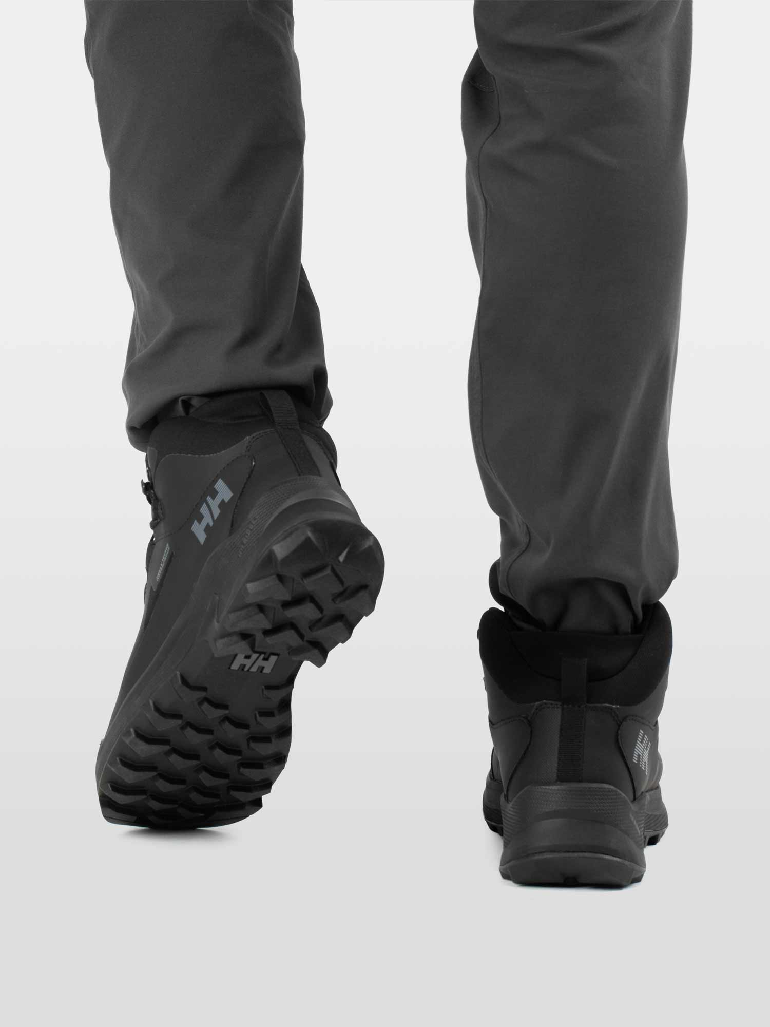 HELLY HANSEN