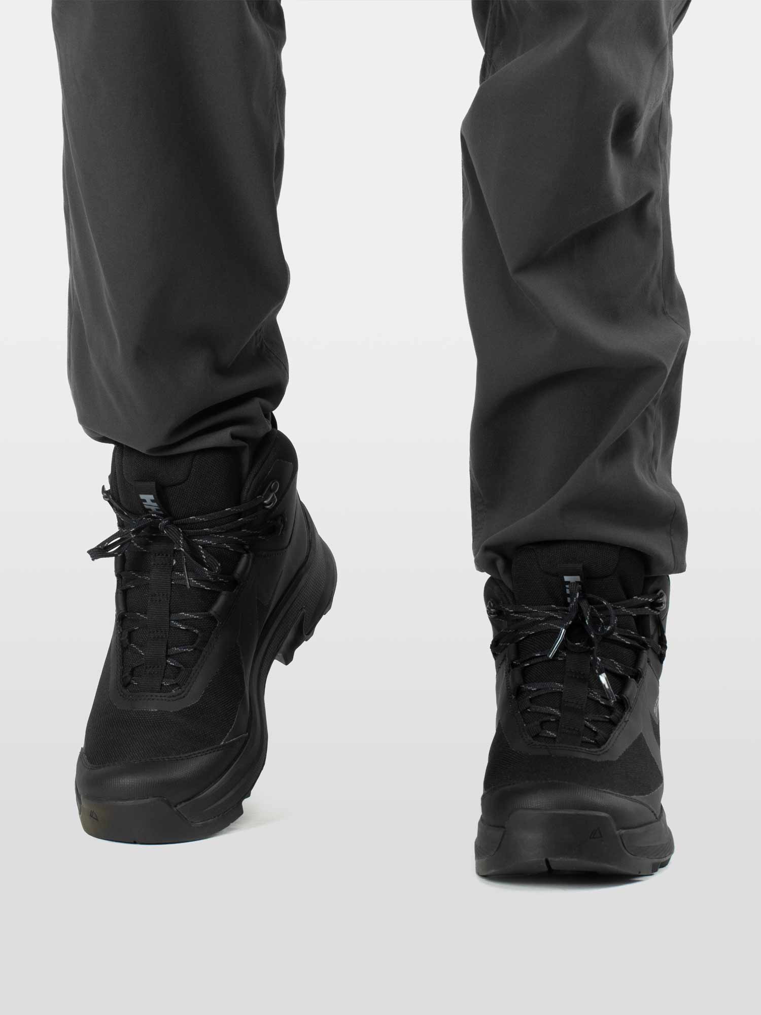 HELLY HANSEN