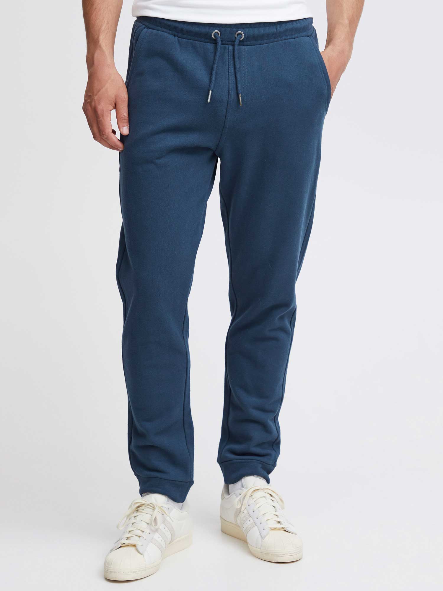 Pantaloni sport