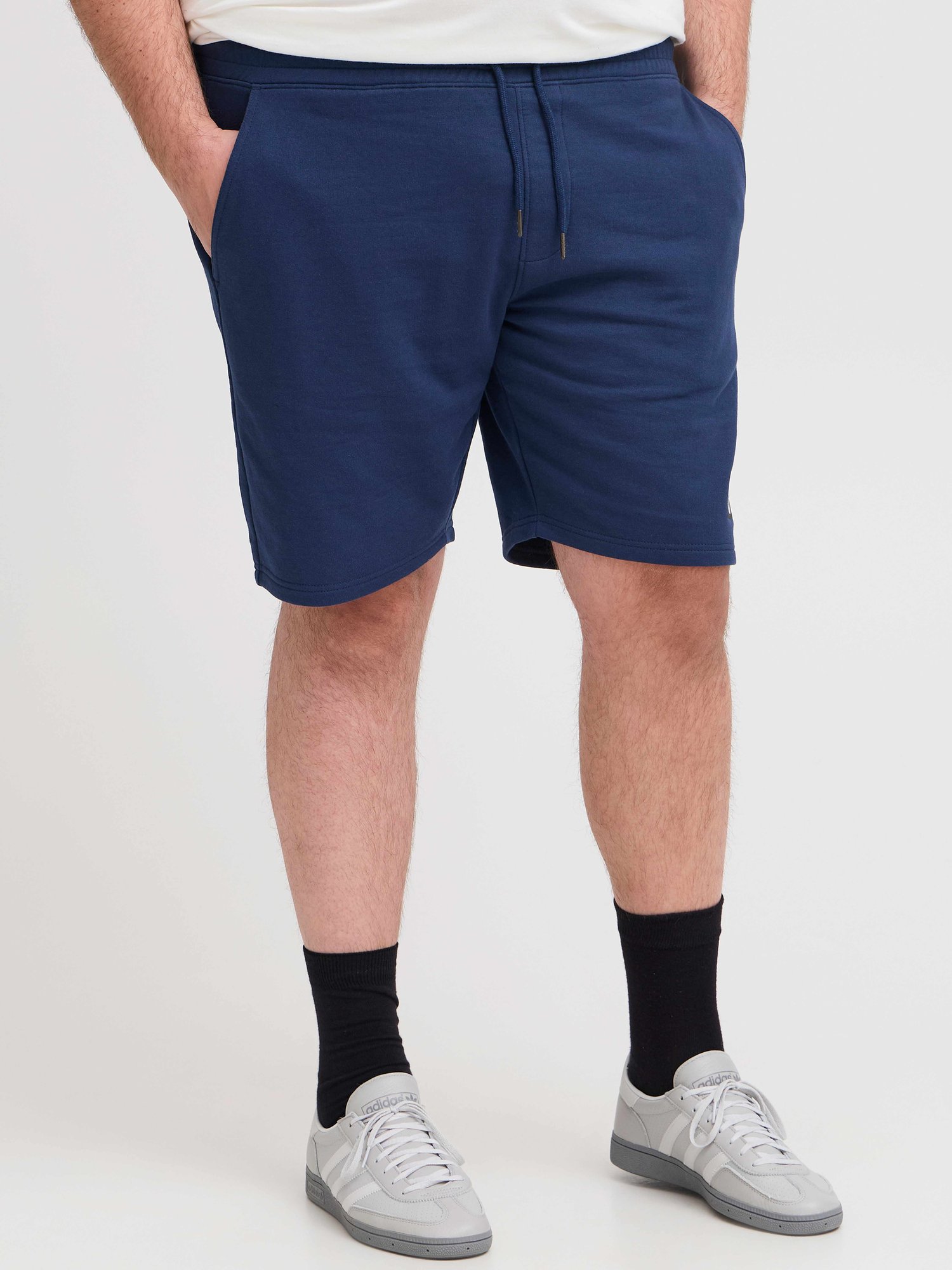 Pantaloni scurti