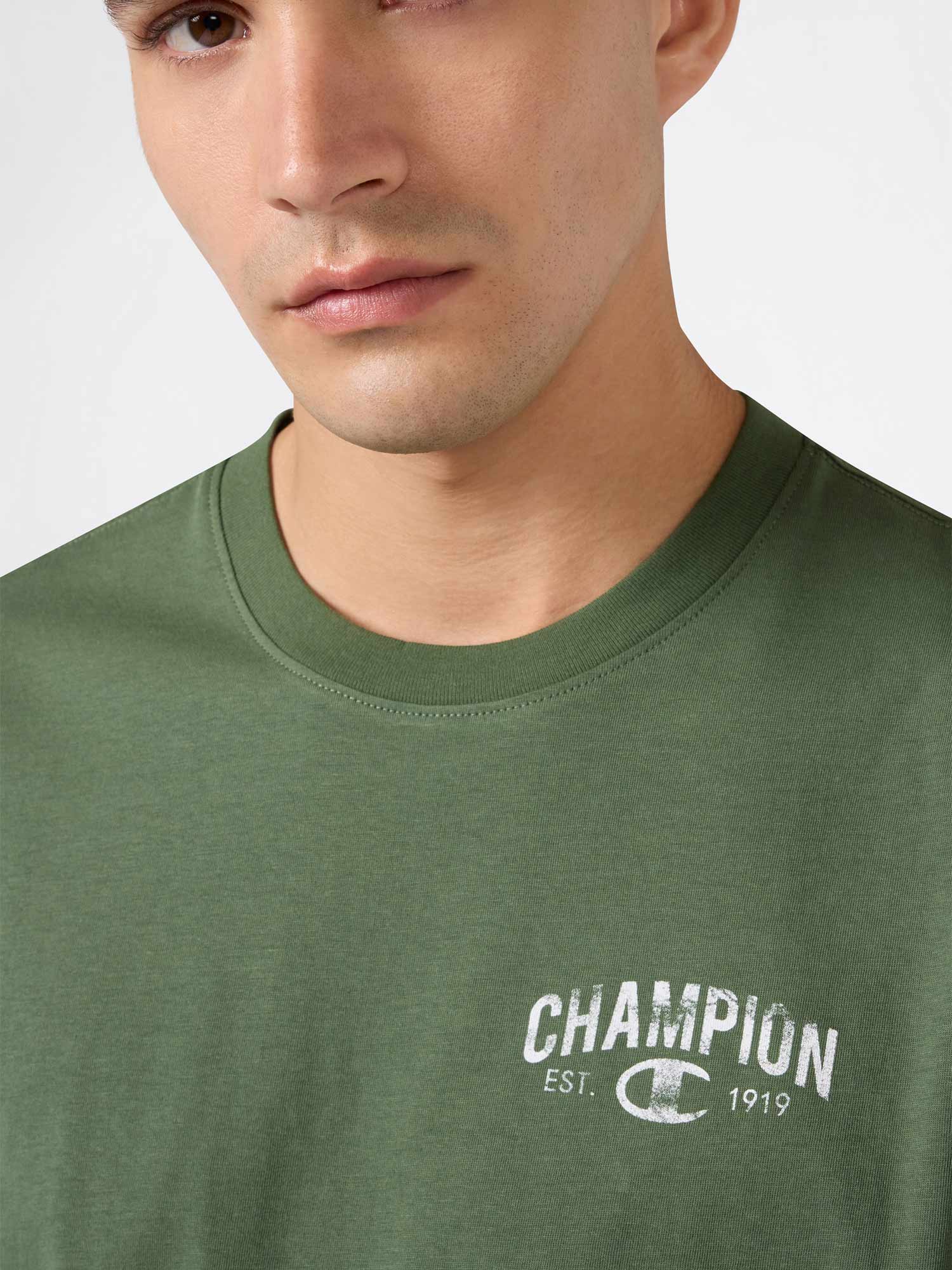 CHAMPION