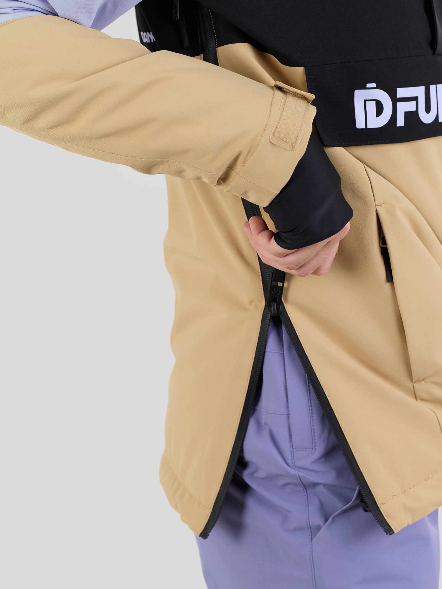 FUNDANGO