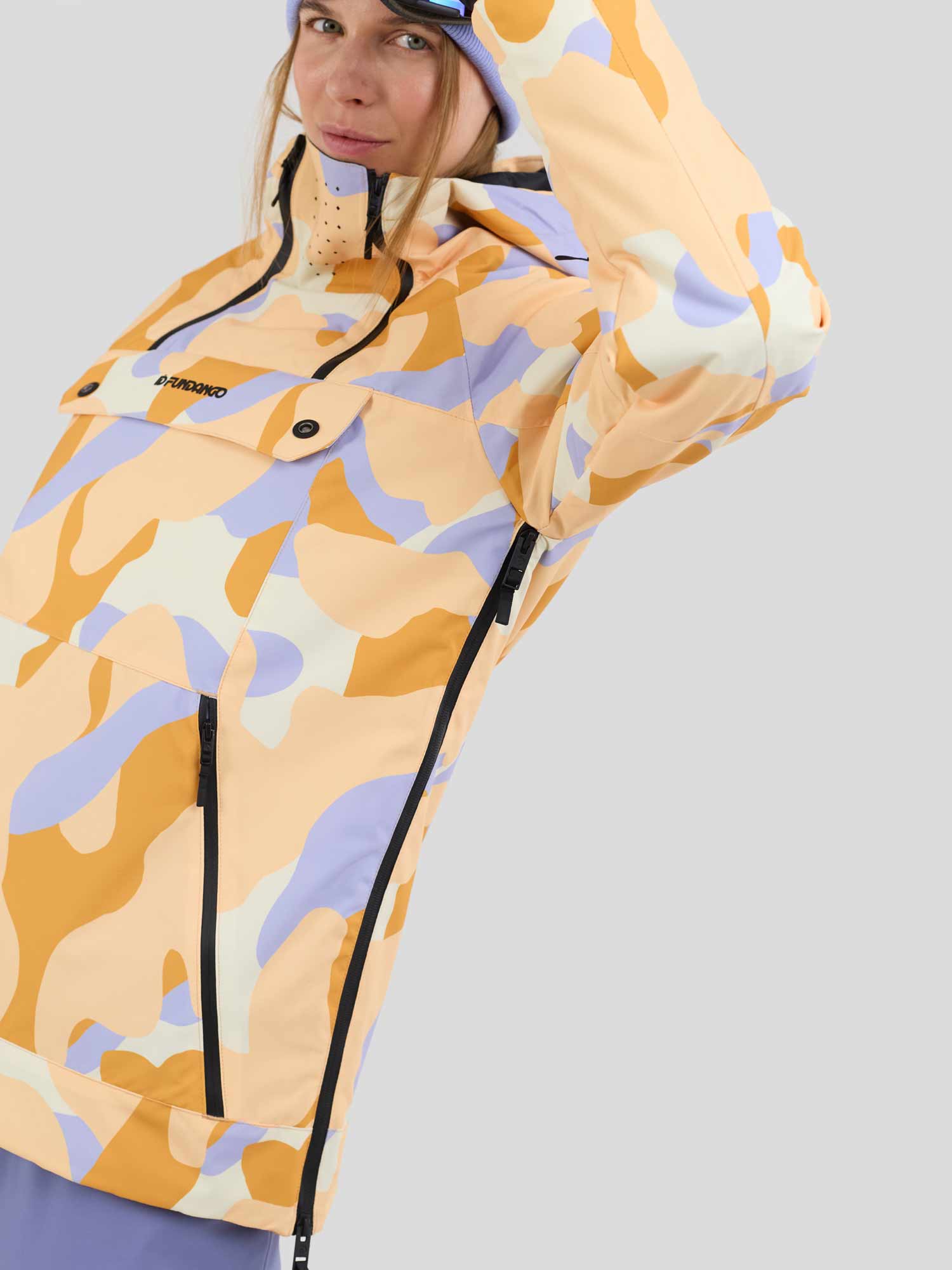 FUNDANGO