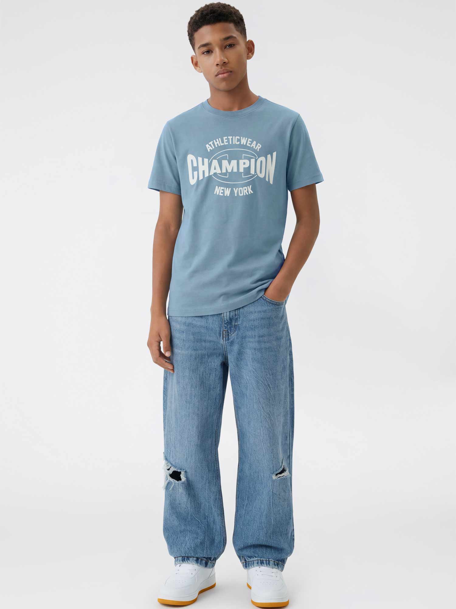 CHAMPION
