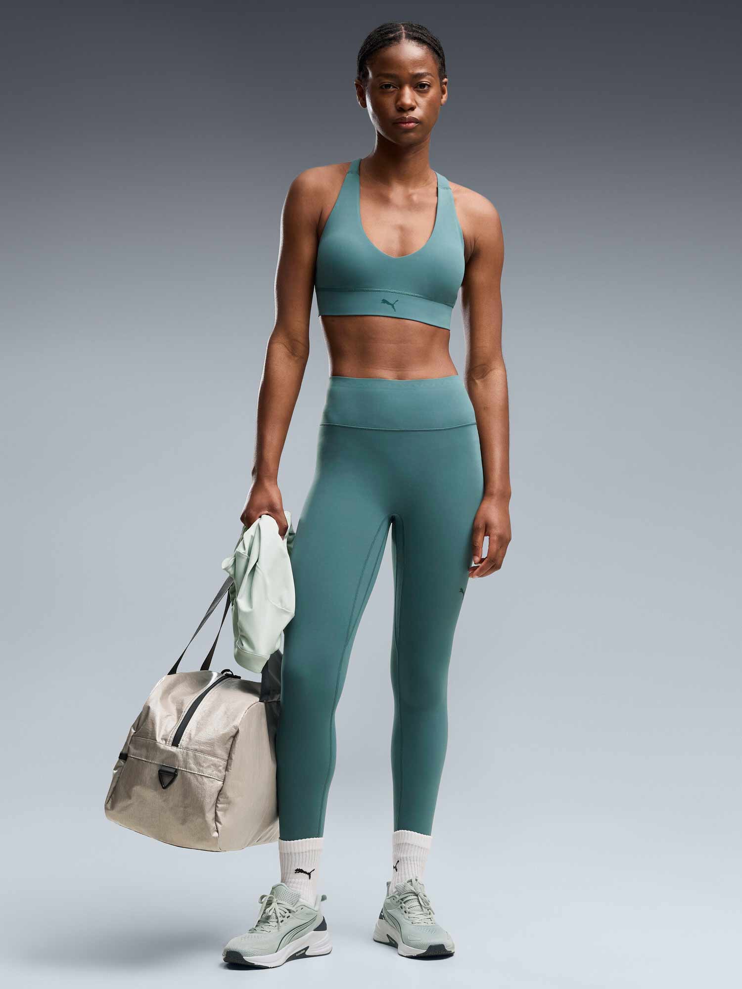 PUMA Спортен сутиен Shapeluxe Bra - Mid