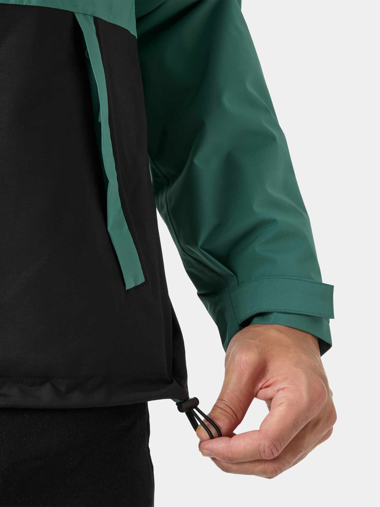 HELLY HANSEN