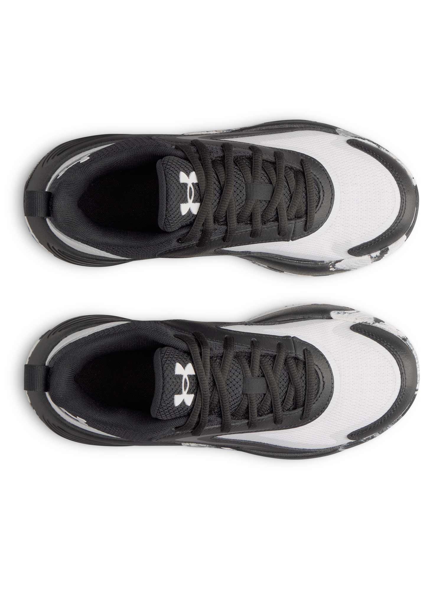 UNDER ARMOUR