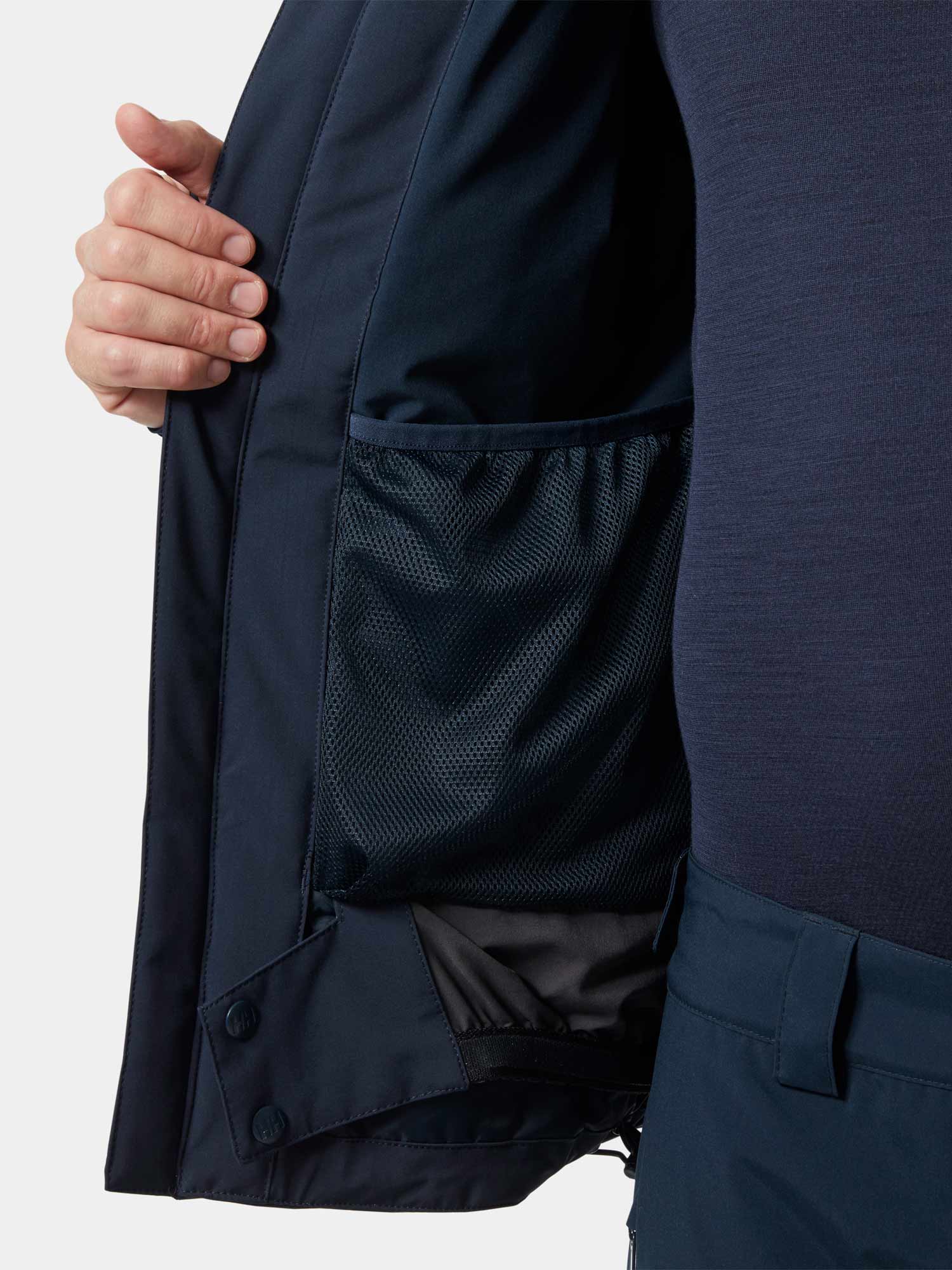 HELLY HANSEN