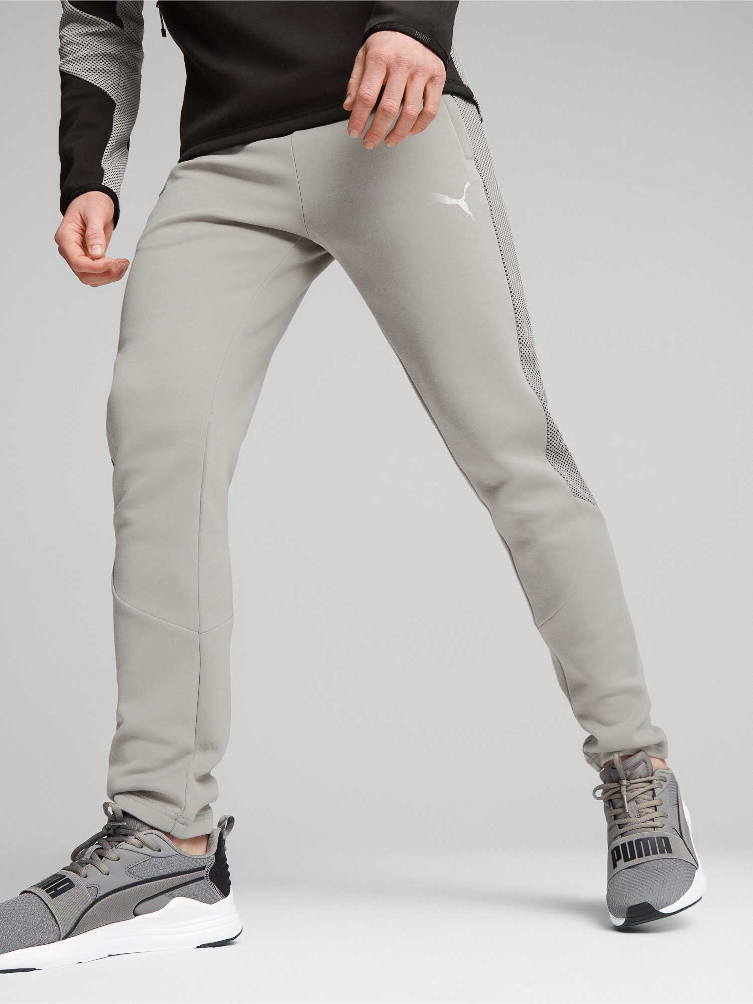 Pantaloni sport Evostripe Dk