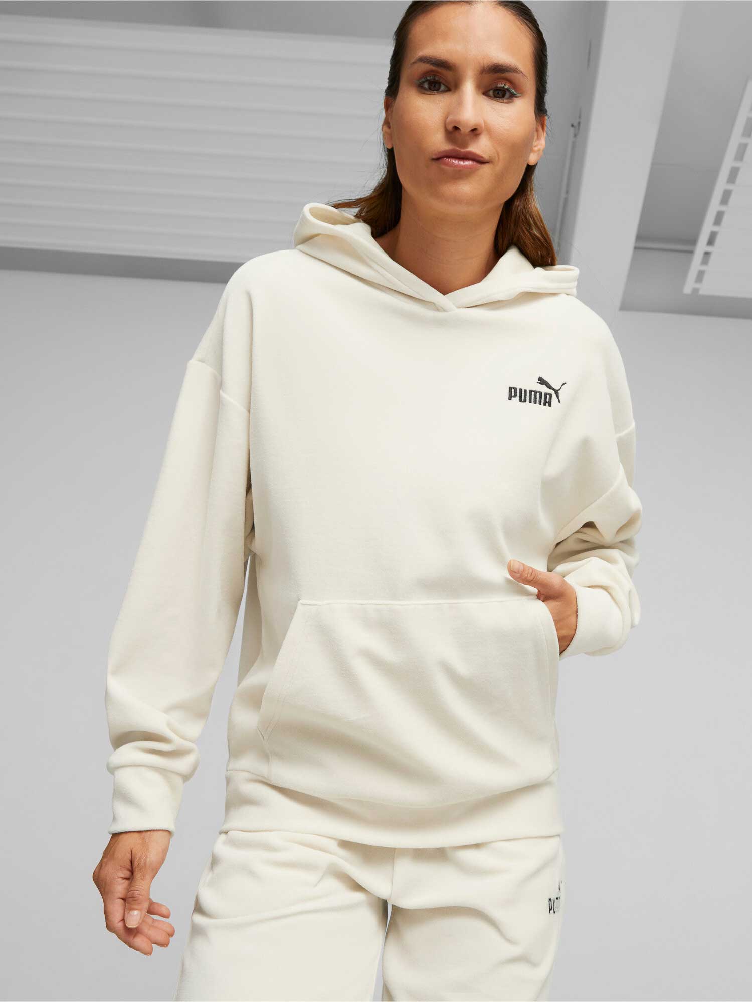 Hanorac Ess Elevated Velour