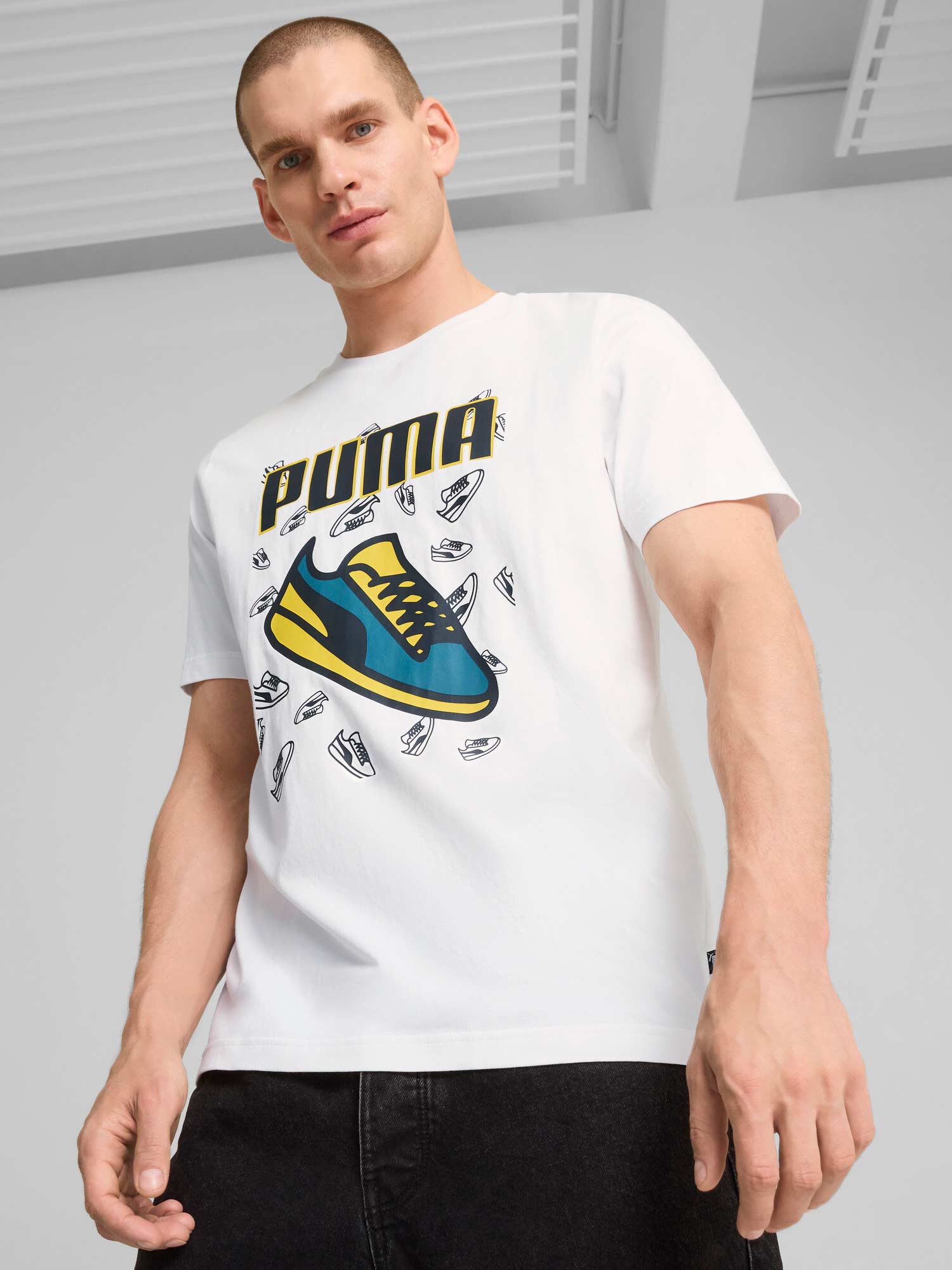 Tricou Graphics Sneaker