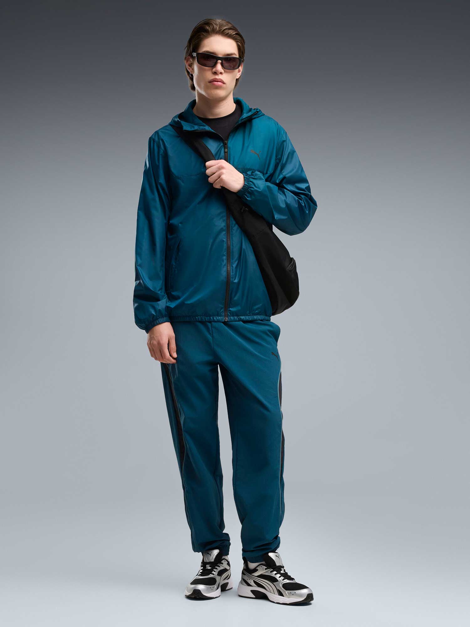 PUMA Ветровка Ess Regular Windbreaker