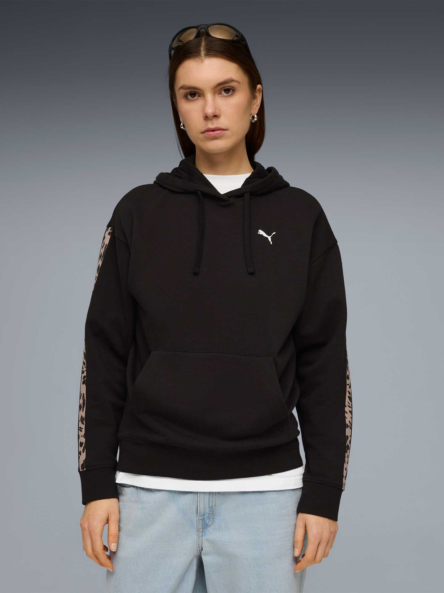 PUMA Суитшърт ESS GRAPHIC Animal Comfort Hoodie TR