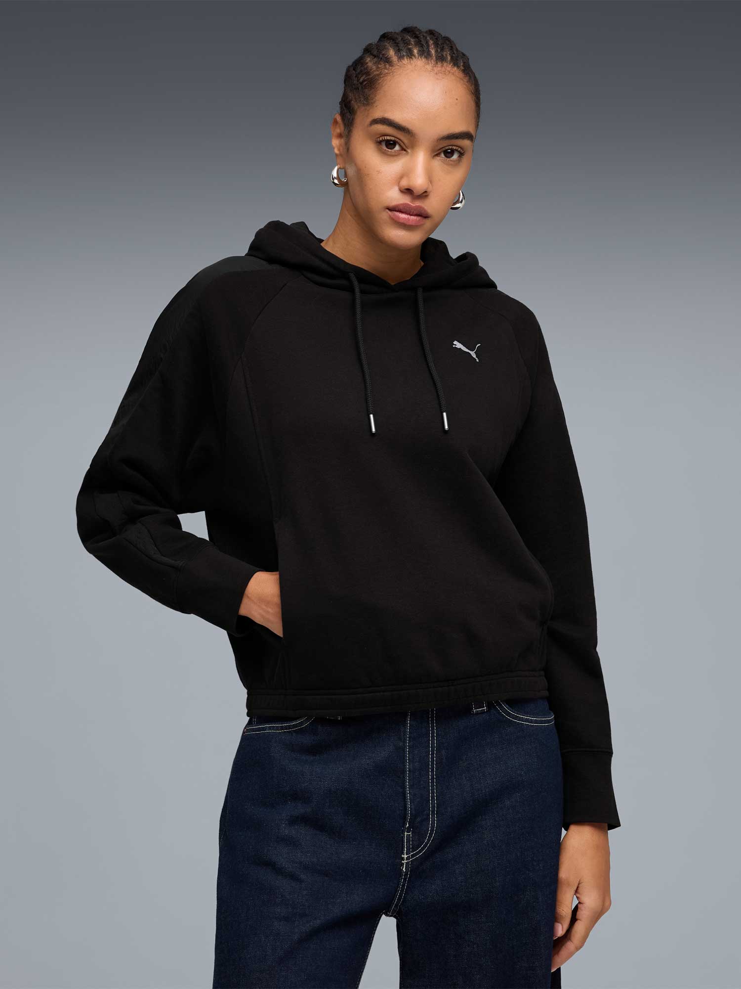 PUMA Суитшърт HER Oversized Hoodie TR