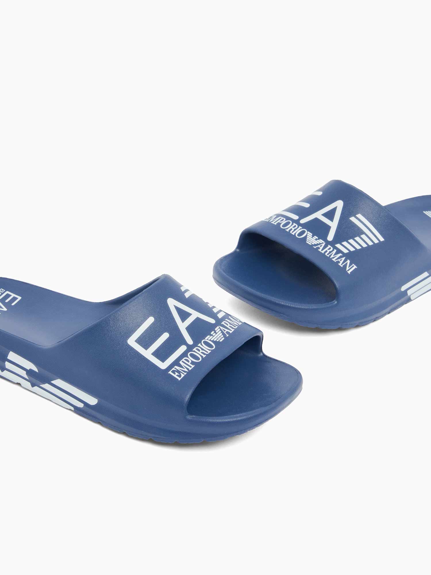 EA7 Emporio Armani