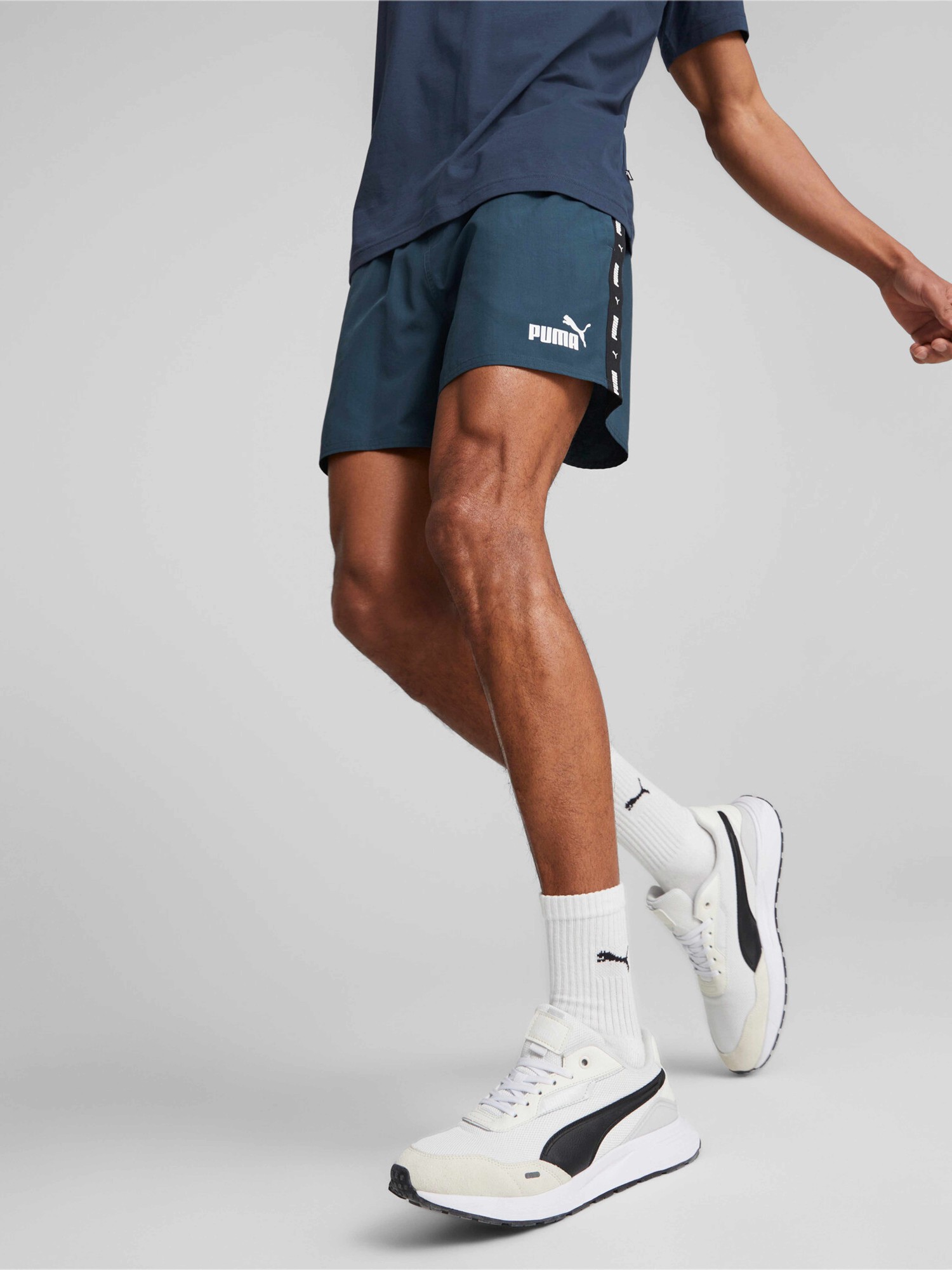 Pantaloni scurti Ess+ Tape Woven