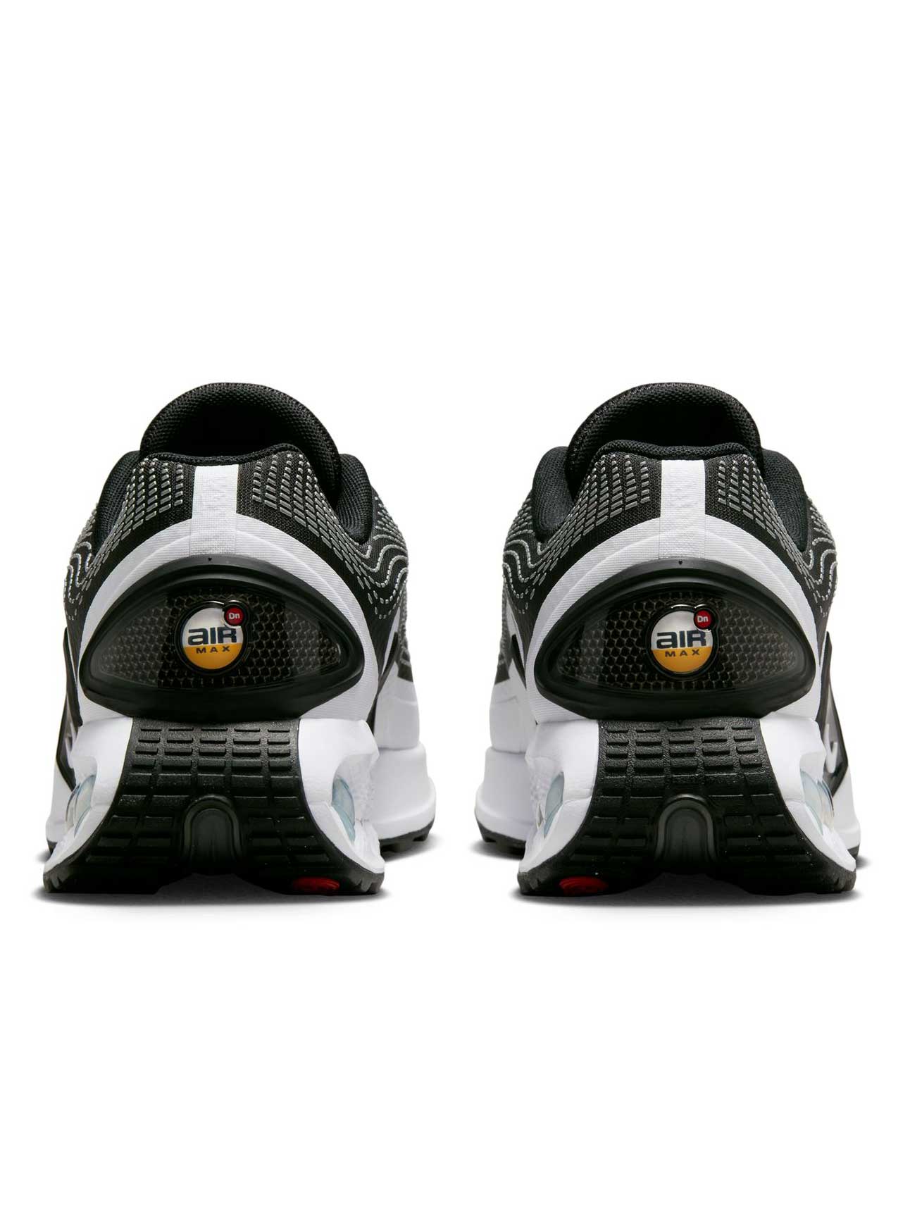 NIKE Обувки AIR MAX DN