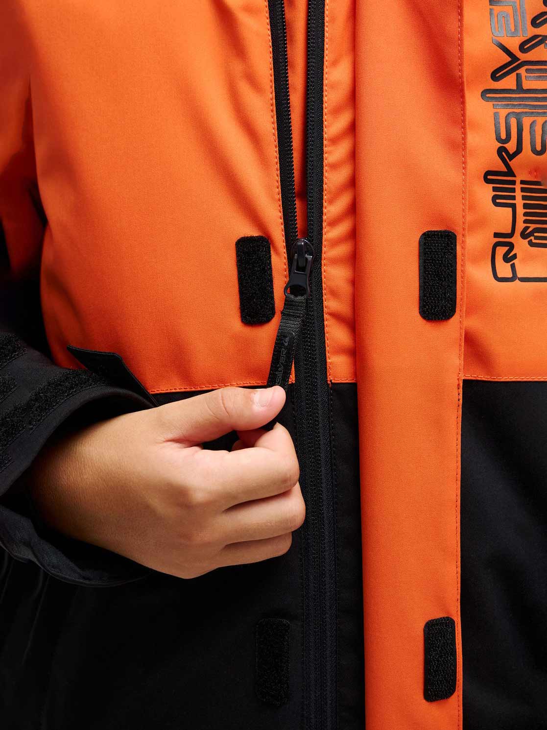 QUIKSILVER