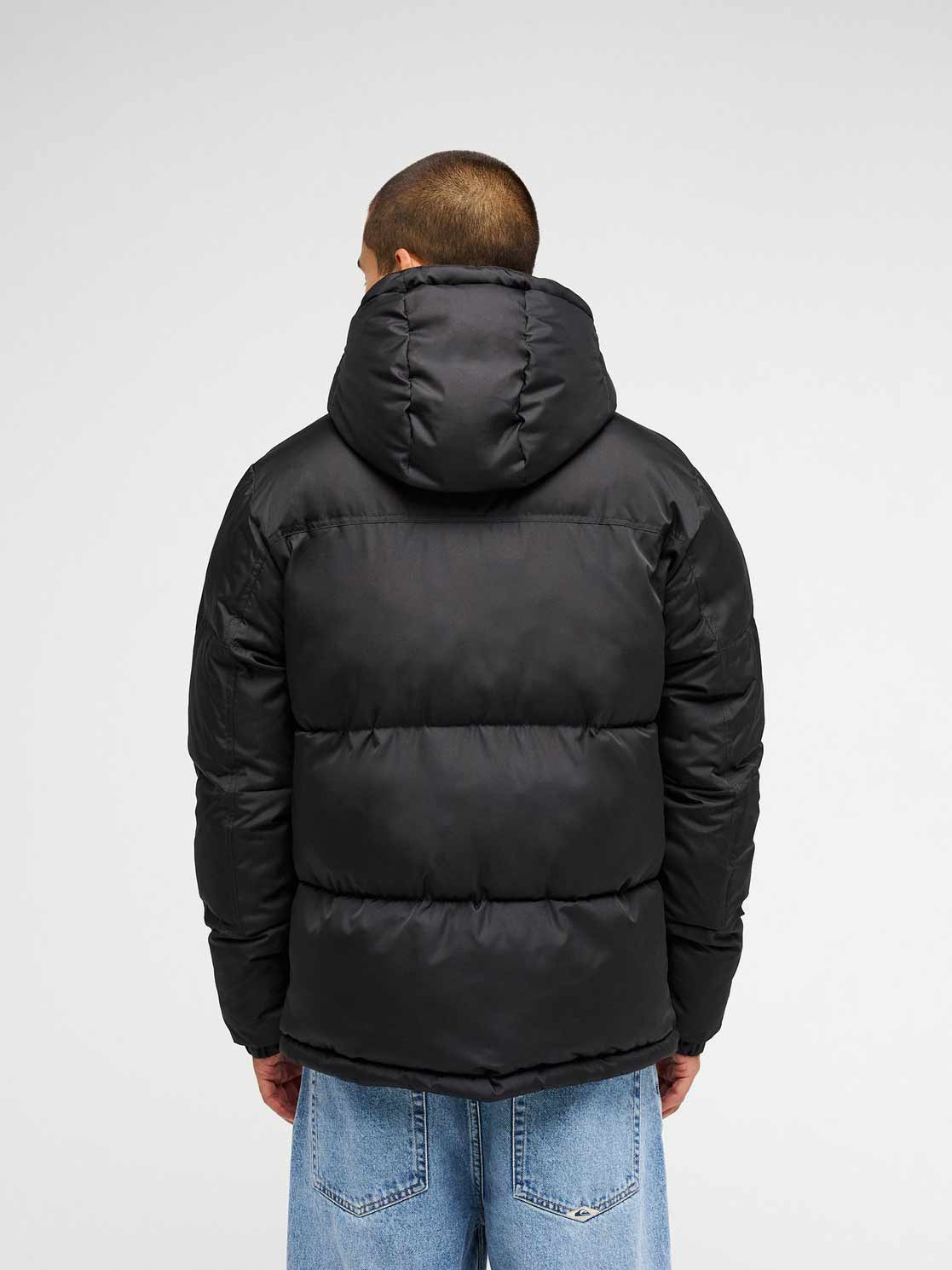 QUIKSILVER