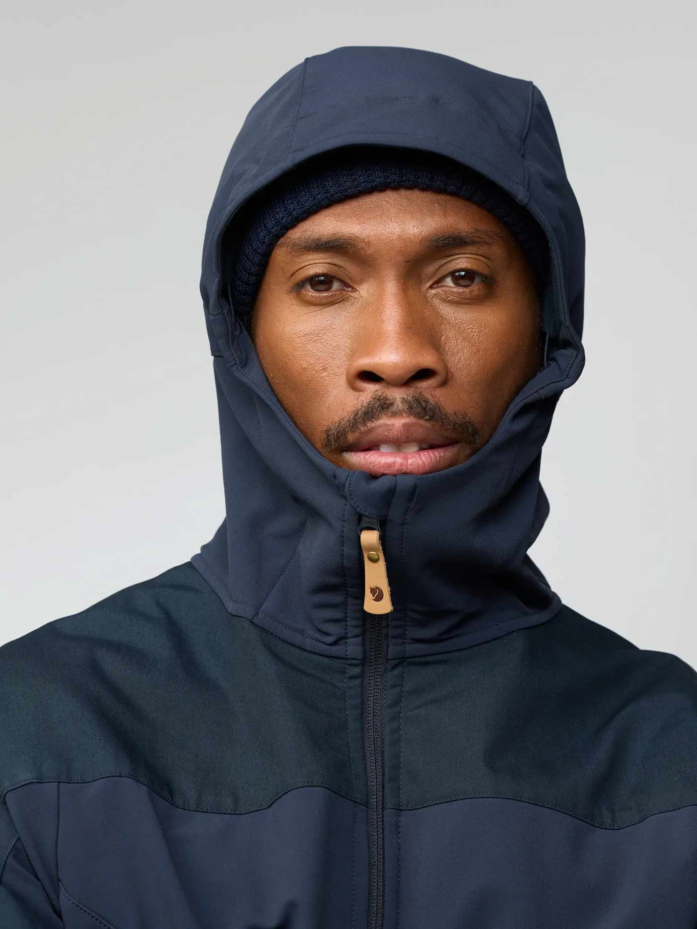 FJALLRAVEN