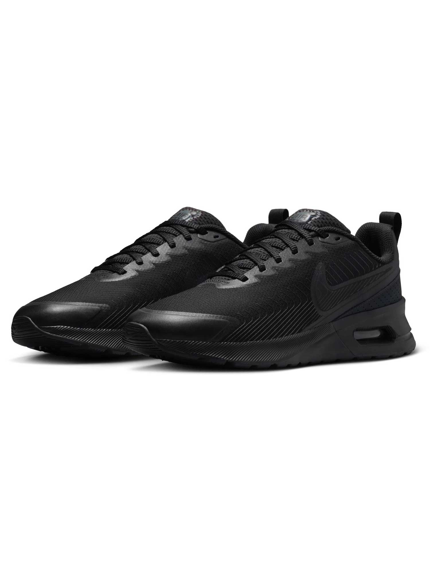 NIKE Обувки