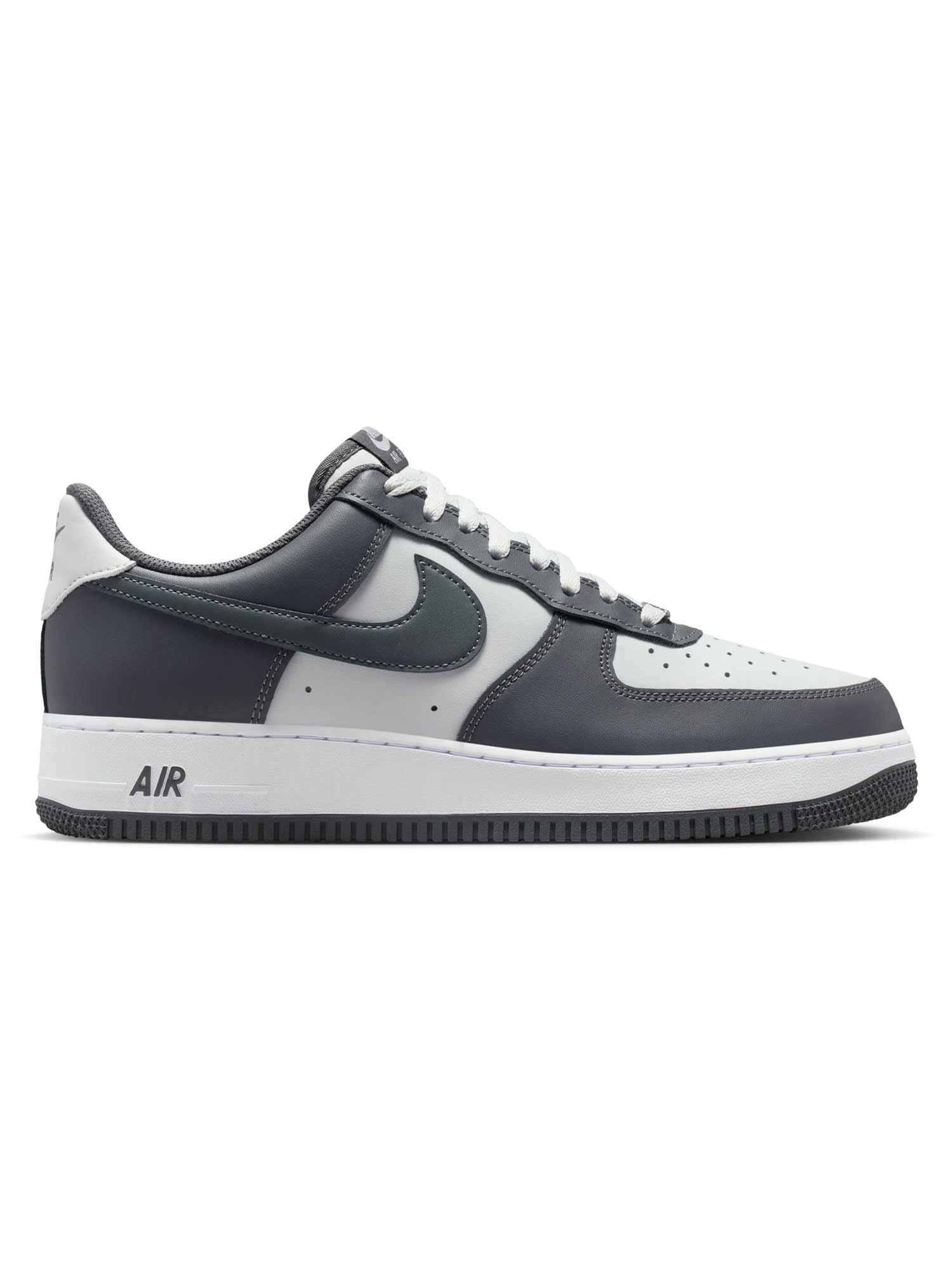 NIKE Обувки AIR FORCE 1 07