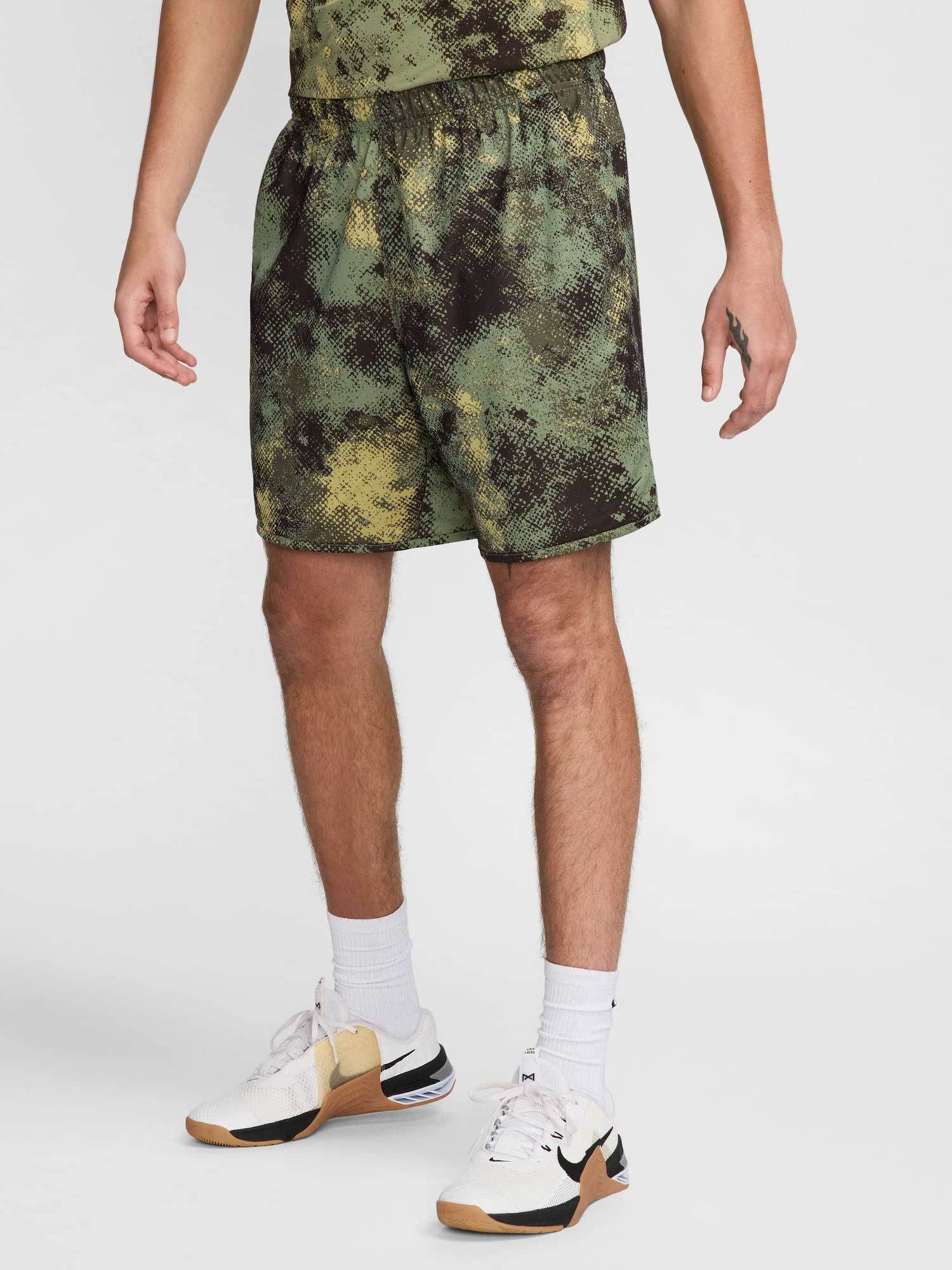 Pantaloni scurti M Nk Df Camo Tot 7Inul