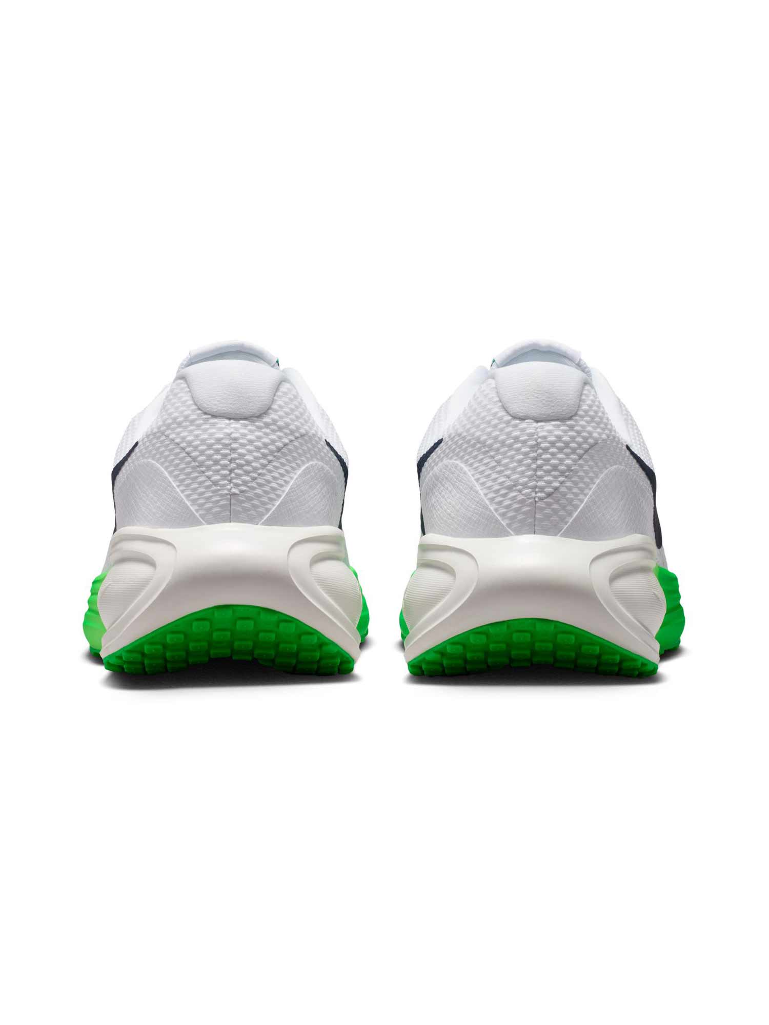 NIKE Обувки REVOLUTION 8
