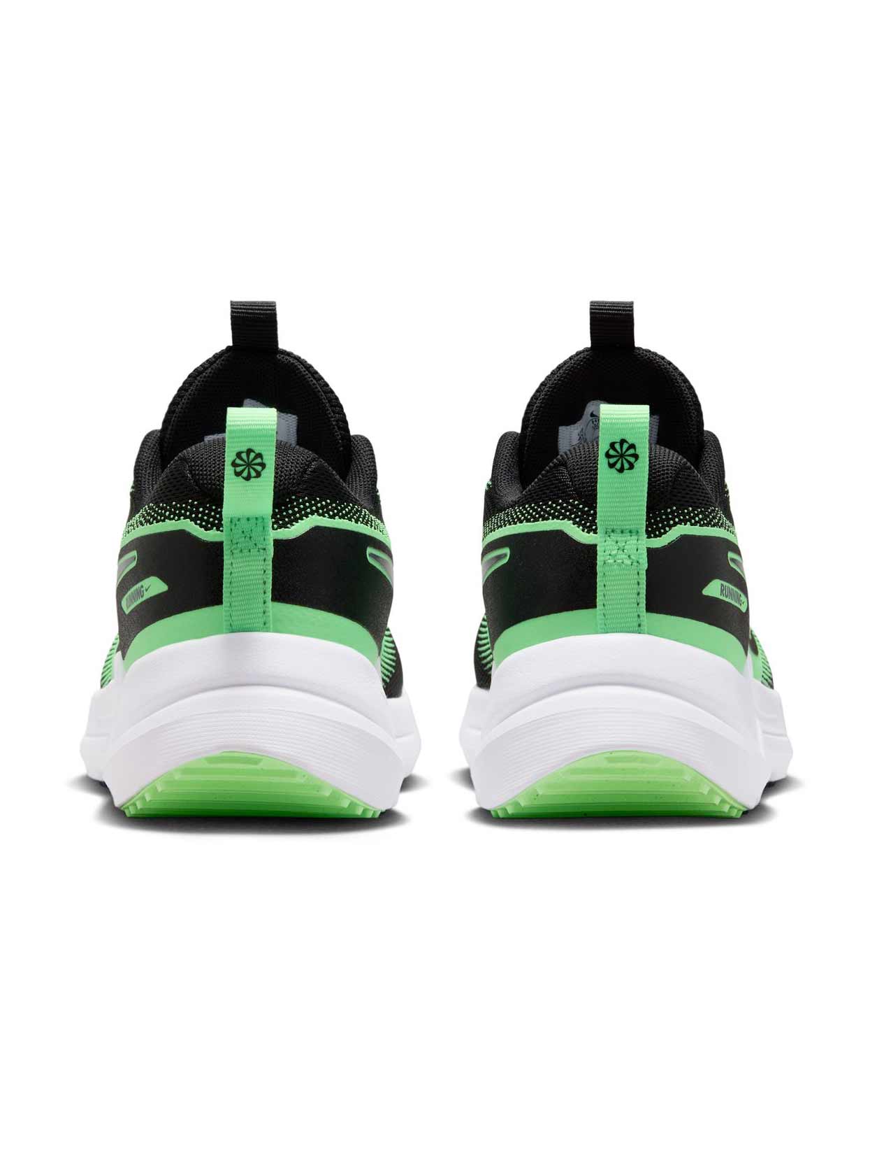 NIKE Обувки COSMIC RUNNER (GS)