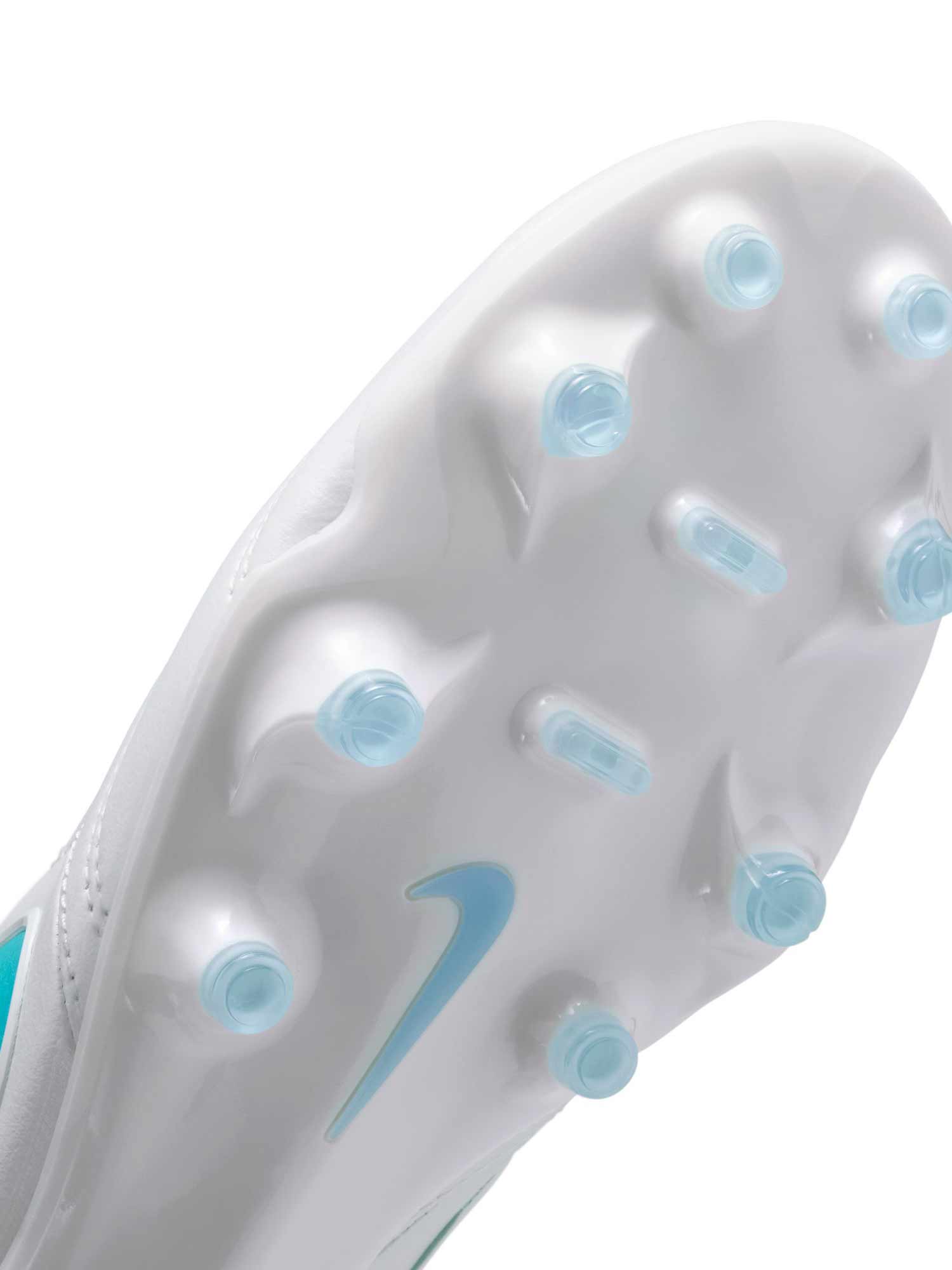 NIKE Обувки TIEMPO LIGERA PRO FG
